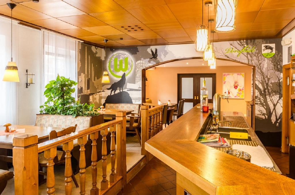 Hotel Restaurant Conni Wolfsburg Eksteriør billede