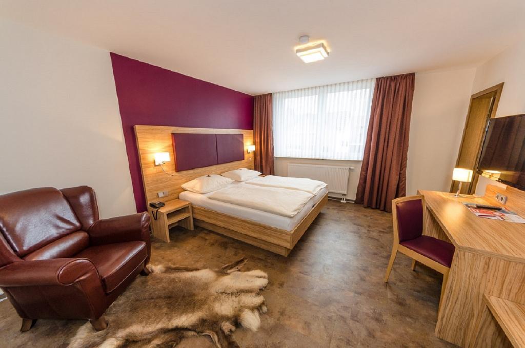 Hotel Restaurant Conni Wolfsburg Eksteriør billede